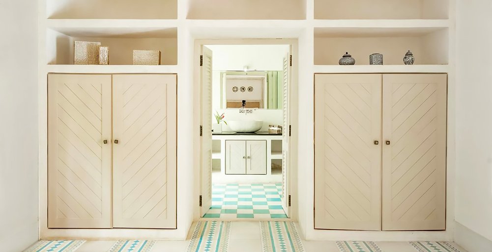 Villa Azul - Ensuite bath and closet